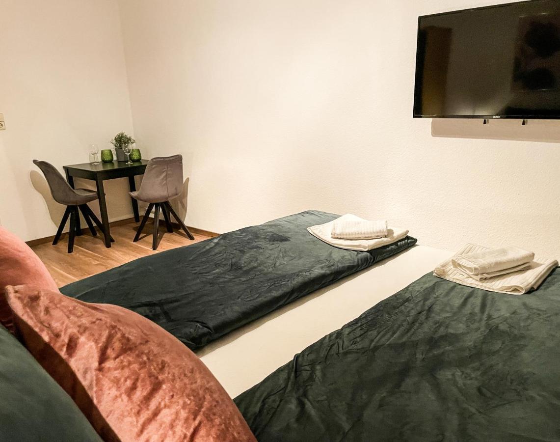 הנובר Apartment Fuer 3 Gaeste Kostenlose Parkplaetze Und Lift מראה חיצוני תמונה